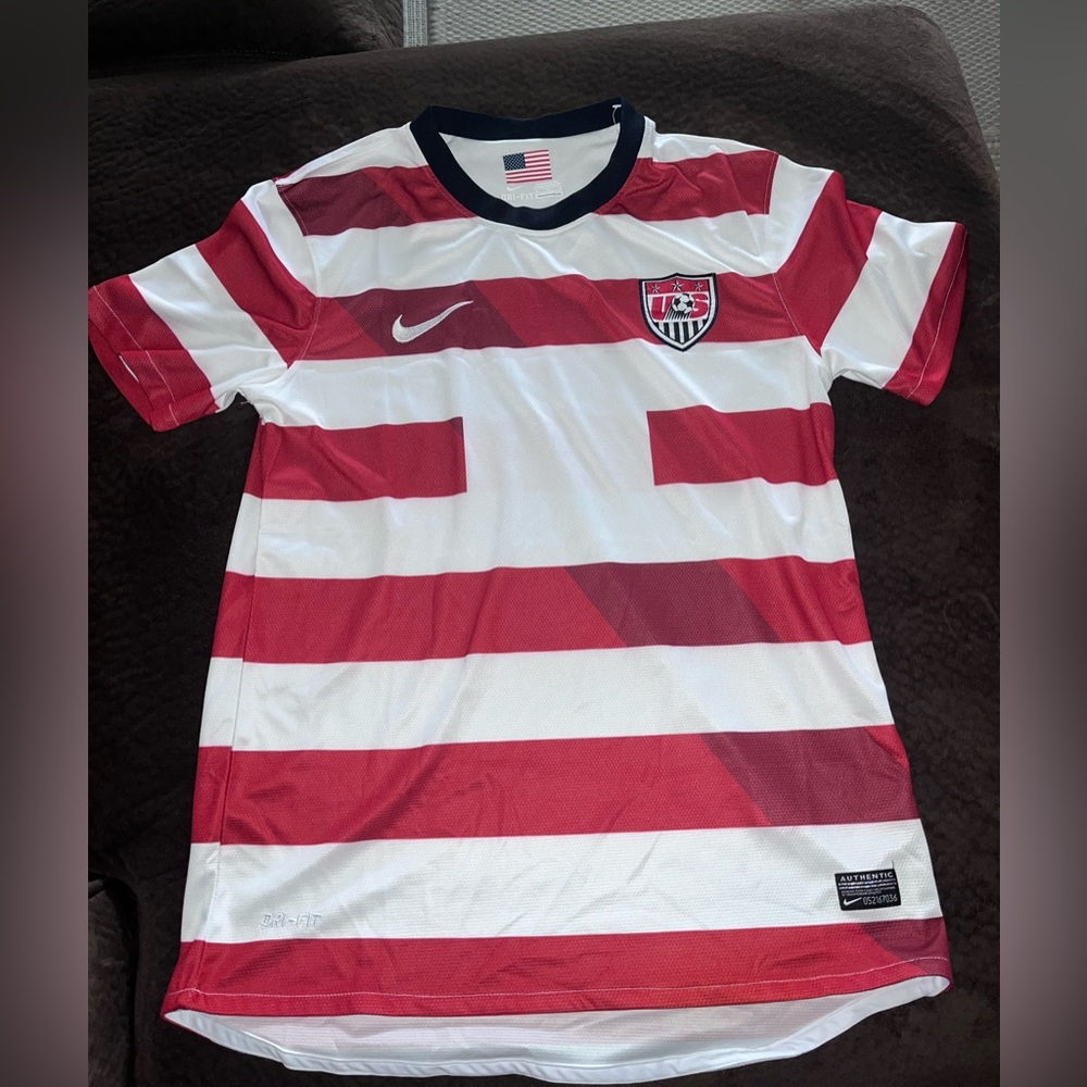 2012 USMNT WALDO SOCCER JERSEY M